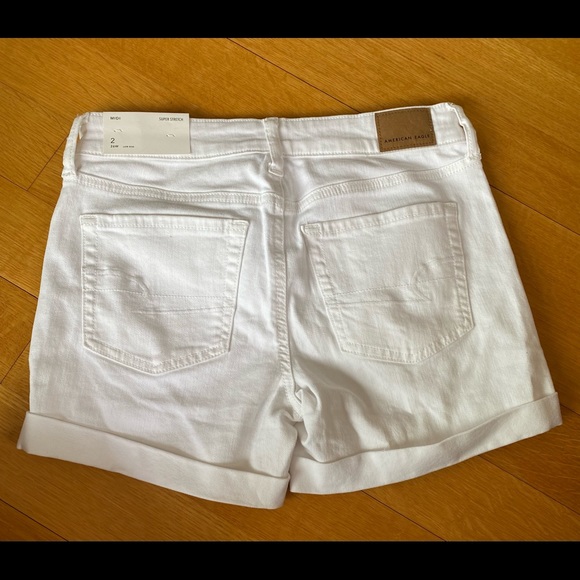 AE White Jean Shorts - Picture 2 of 3